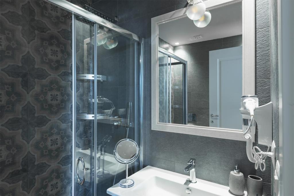 New Born Hotell Rom Exteriör bild